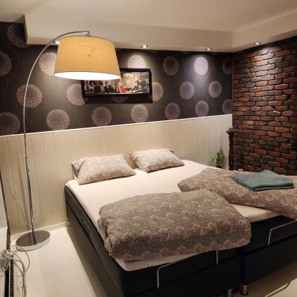 Full Privacy Townhome in Oslo with WIFI