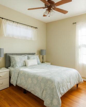 Fullerton Adventure Basecamp - Short Trip To Disneyland