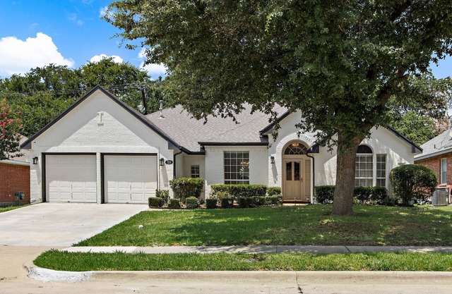 Fully Remodeled 3 bedroom 2 Bath Home
