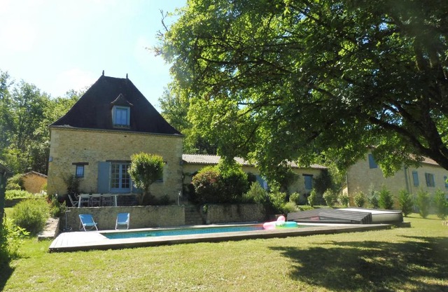 Gîte à la ferme avec piscine