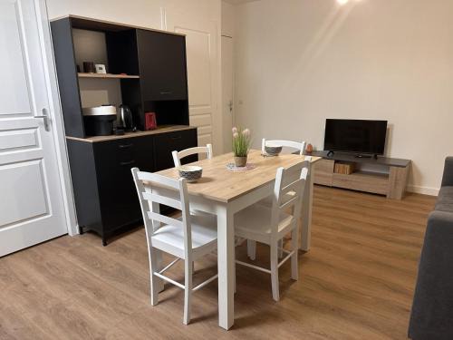 Gîte Authentique à la Ferme avec Wifi et Animaux Admis - FR-1-489-561