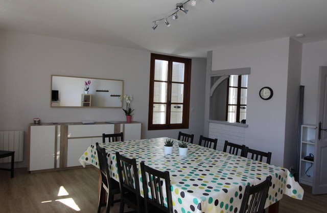 "Gîte Cocteau" Chez Clemence Forest of Fontainebleau
