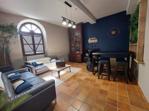 Gîte la forge rénové 8 pers centre de Monein
