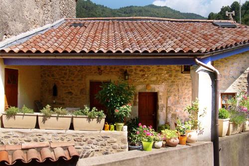 Gîte Le Galta - Maison entiérement équipée, 2 chambres, SdB avec bain à remous, terrasse privative près de la DOLCE VIA