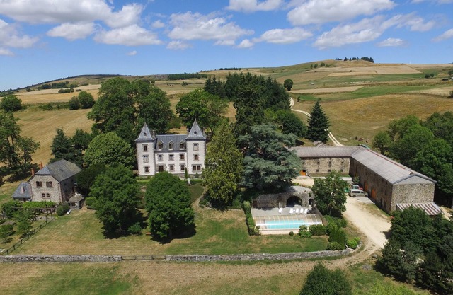 Gîtes au Château de Vernières
