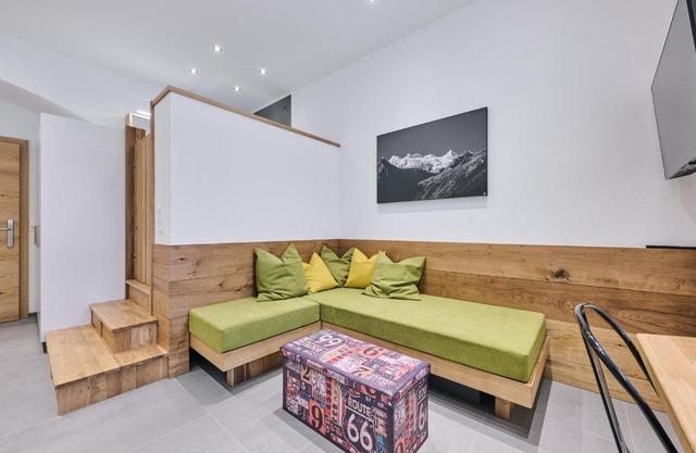 G17 Apartments