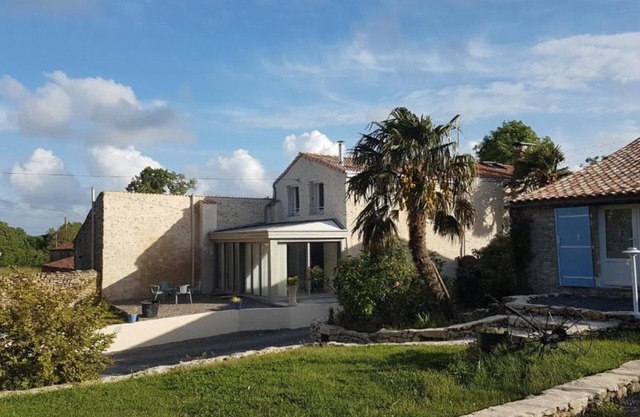 Gaia, housse, 4 à 6 P, South Vendée, Puy du Fou, Marais Poitevin