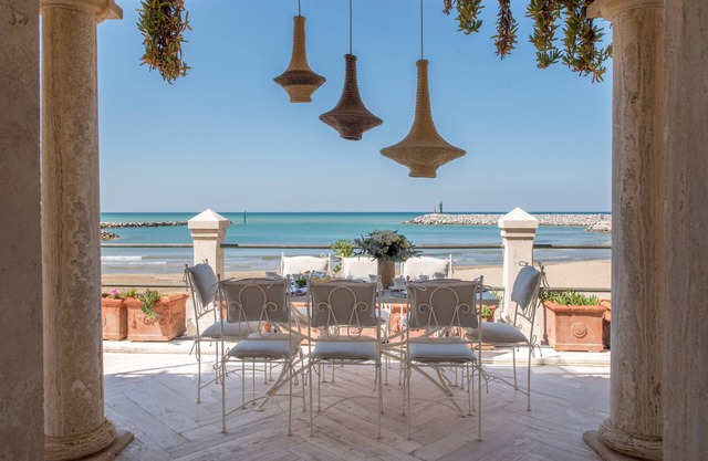 GALATEA - BEACH FRONT - PRIVATE POOL - TUSCANY