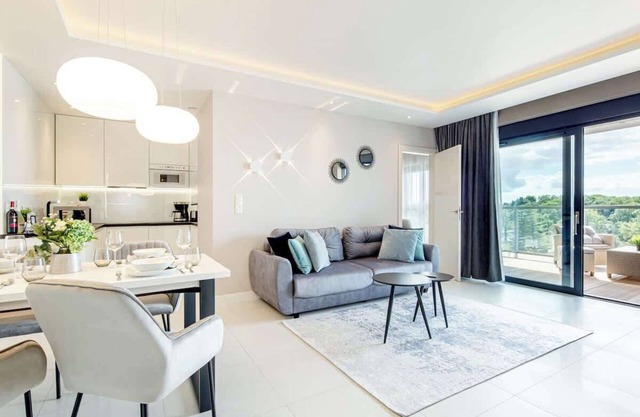 Gardenia Seaside 2 23 Royallux