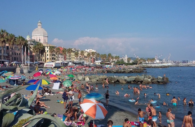 Genoa Pegli, apt. near waterfront, terrace, balcony