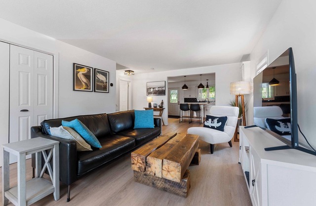 Georgian Bay Water/Beach front Cottage