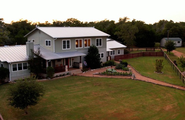 GET YOUR BIG SUMMER SAVINGS AT OUR TEXAS-SIZE UPSCALE PROPERTY!