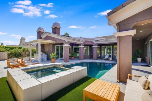 Getaway to Relaxation with Private Pool and Spa