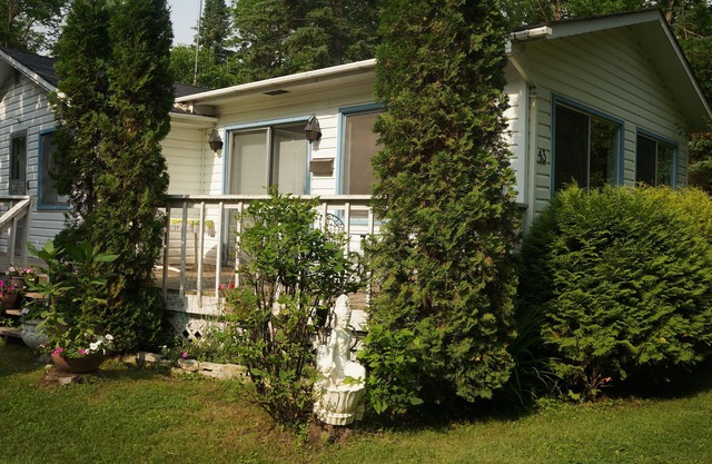 Gimli Cottage -3rd From Lake