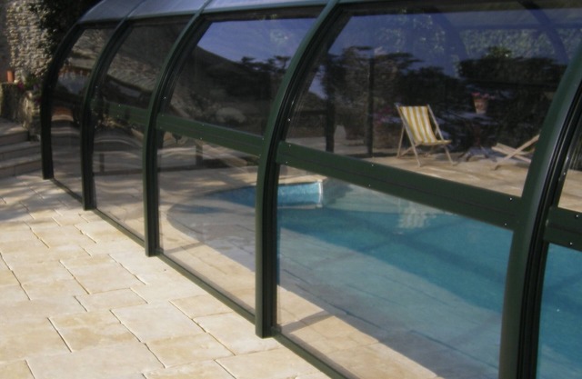 Gîte 20 minutes from the FUTUROSCOPE, with COVERED SWIMMING POOL