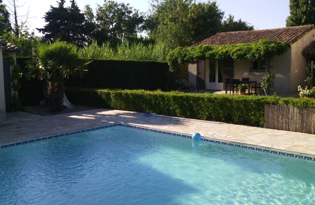 Gite - 3-star holiday home - Alpilles - swimming pool - air conditioning