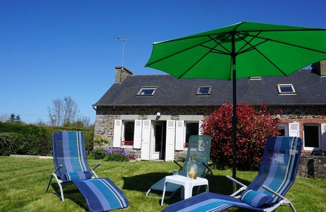 Gîte de l'Etang Pordic: a real Breton house of character in the country of Goëlo