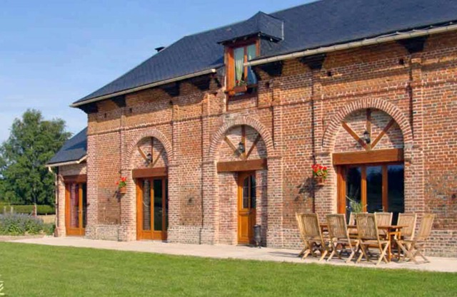 Gite Gonneville-sur-Scie, 4 bedrooms, 8 persons