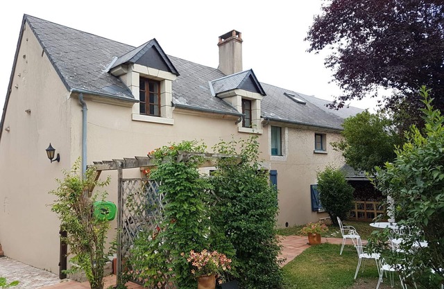 Gîte Happy Senais 10 Pers 4Ch Shared Pool with 2 gites. Sancerre Wine village