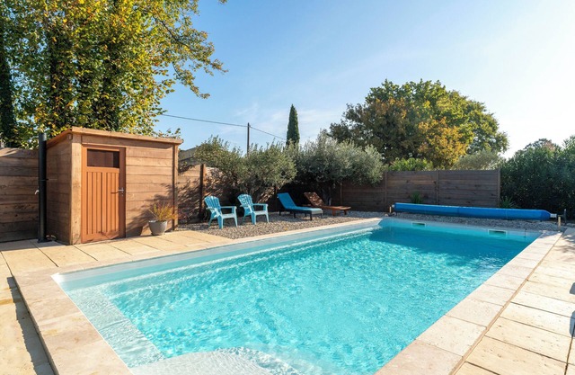 Gîte 'L'oustaou Du Clos' with Shared Pool, Wi-Fi and Air Conditioning