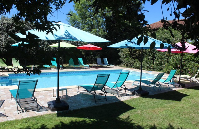 Gite Lumiere- charming gite with view over the fields