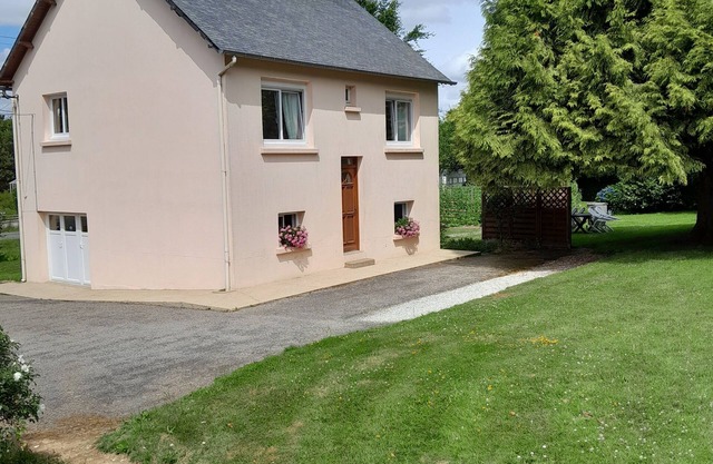 GITE OF 4 WINDS * in ST-MAYEUX (22)