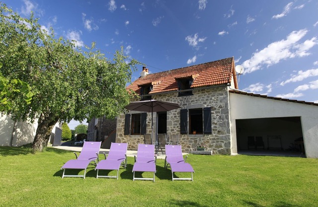 Gite with private interior pool headed at 30 degrees
