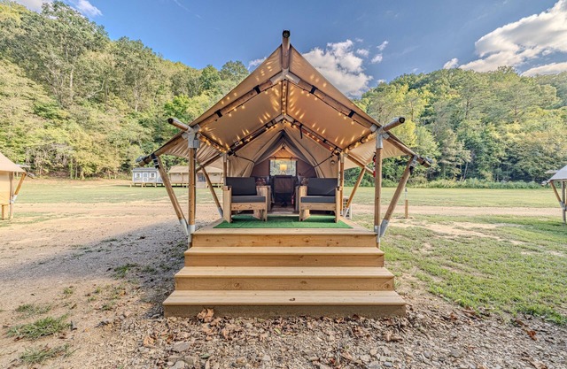 Glamping Getaway with Creekside Serenity