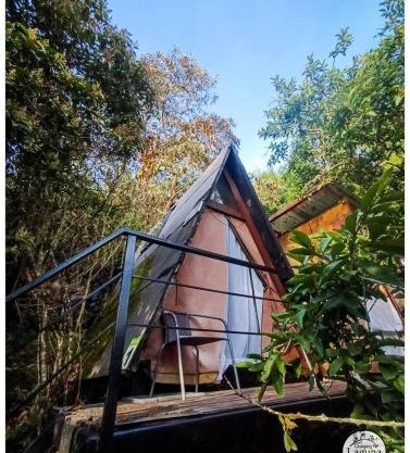 Glamping Laguna Sagrada