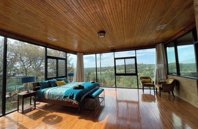 Glass House with Hot Tub and Sauna