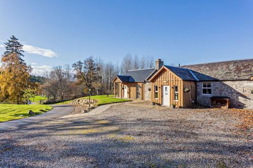Glenmore Lodge