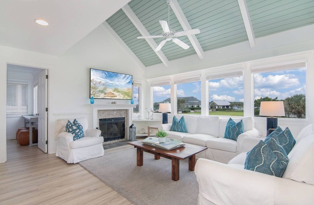 Golf course view home on Bald Head Island