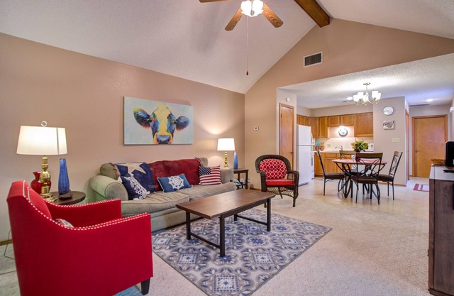 Golf, Quiet, king and Queen Suite, Winter Texans, Seasonal, Monthly Rentals
