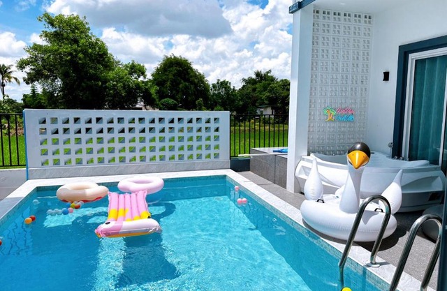 Good View Pool Villa Udonthani
