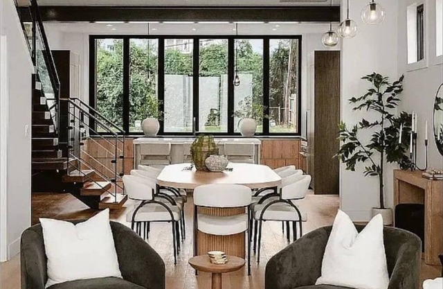 Gorgeous Home in Charlotte #103