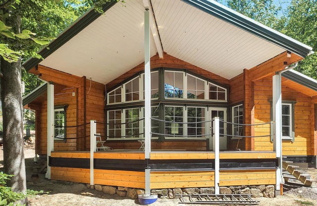 Gorgeous home in Fjälkinge with kitchen