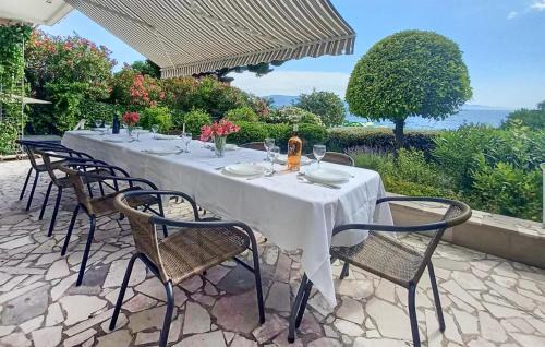 Gorgeous Home In Gradac