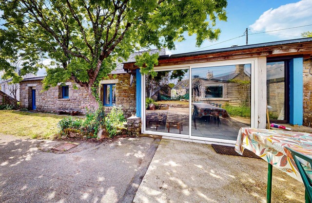 Gorgeous home in Le Faouët with WiFi