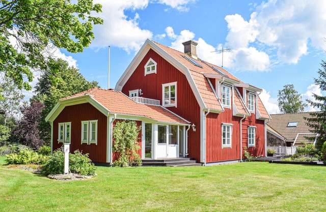 Gorgeous home in Rörvik with WiFi