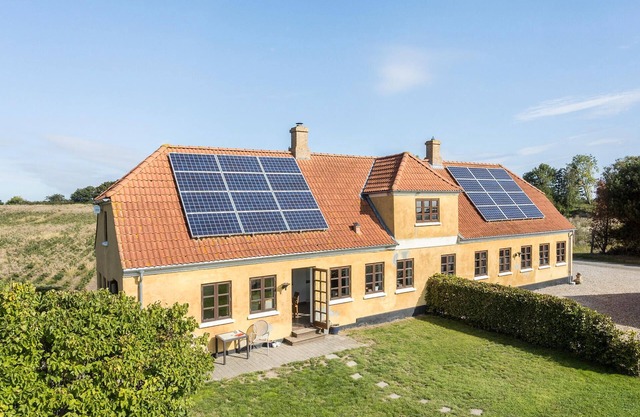 Gorgeous home in Rudkøbing with WiFi