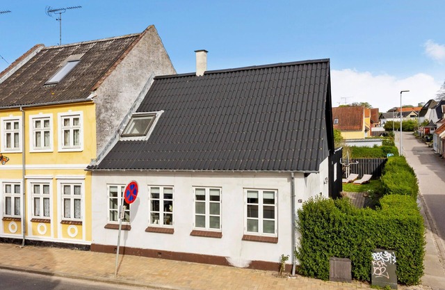 Gorgeous home in Rudkøbing with WiFi