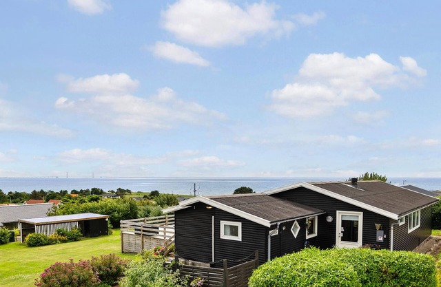 Gorgeous home in Slagelse with WiFi