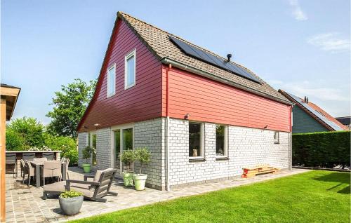 Gorgeous Home In Wemeldinge With Wifi