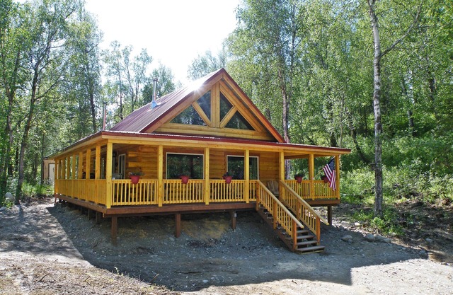 Gorgeous Log Cabin With Huge Wraparound Porch