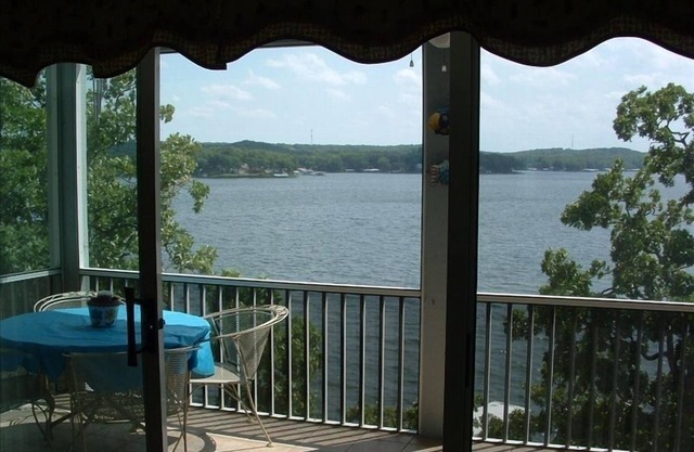 Gorgeous Main Channel Lakefront Condo at Regatta Bay.