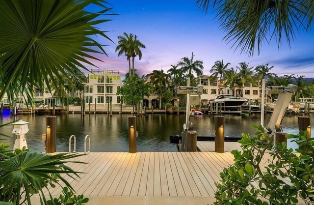 Gorgeous waterfront home in the heart of downtown!
