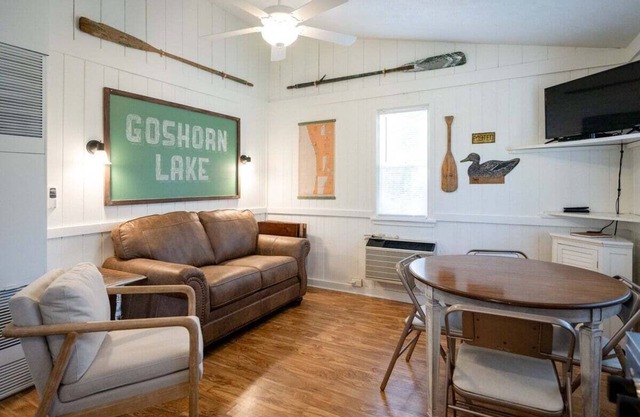 Goshorn Lake Resort Cottage #8