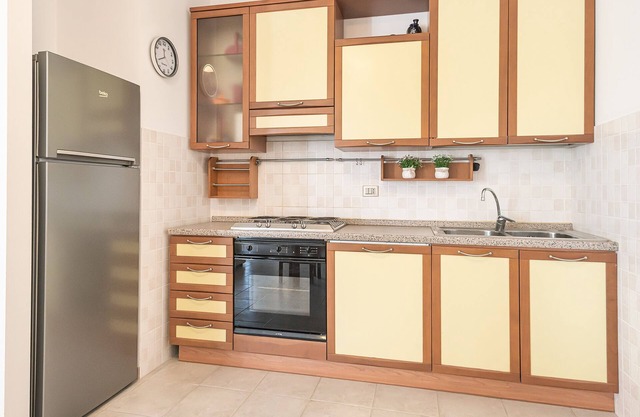 Goya 21 - Three Bedroom Apartment, Sleeps 6