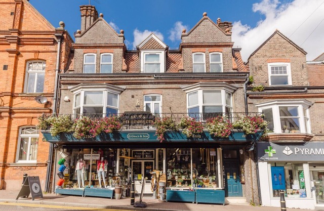 Grace`s Guesthouse 68a