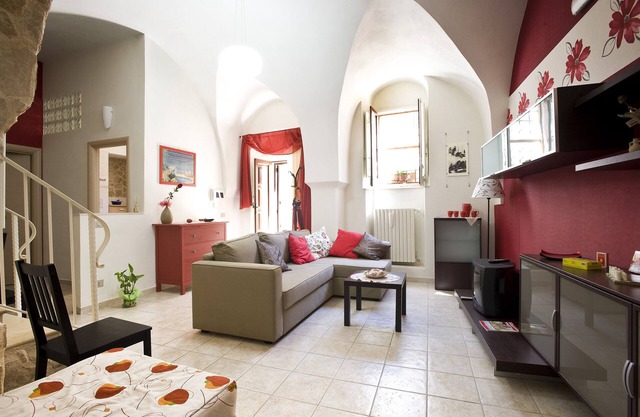 Gracious dammuso between the baroque of the places of Montalbano